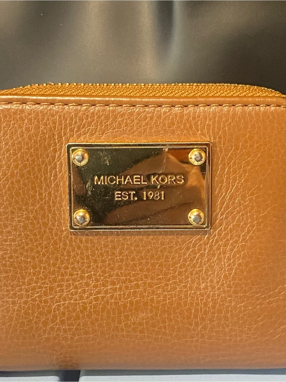 Michael Kors brown leather foldable wallet women’s zipper wallet
